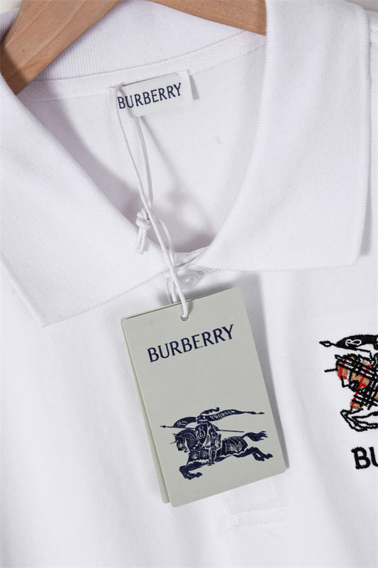 TAT56-1-TAT56-2  BURBERRY  T-shirt gallery