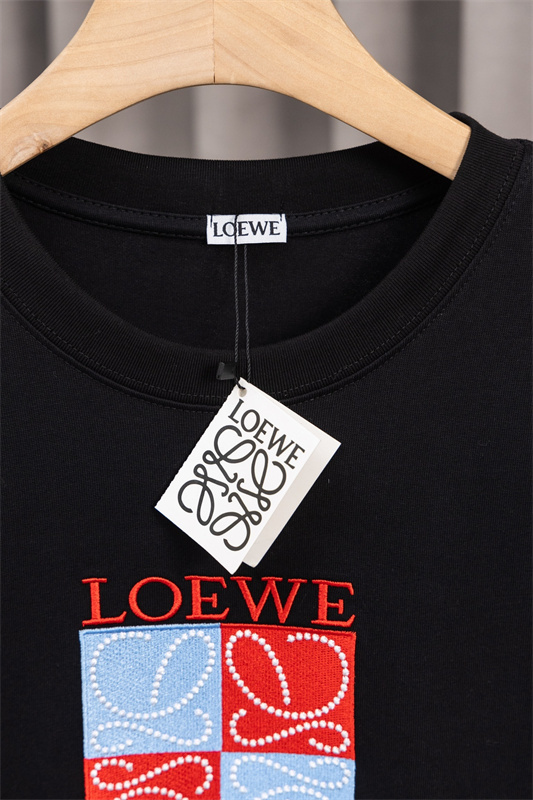 TAT57-1-TAT57-2  LOEWE  T-shirt gallery