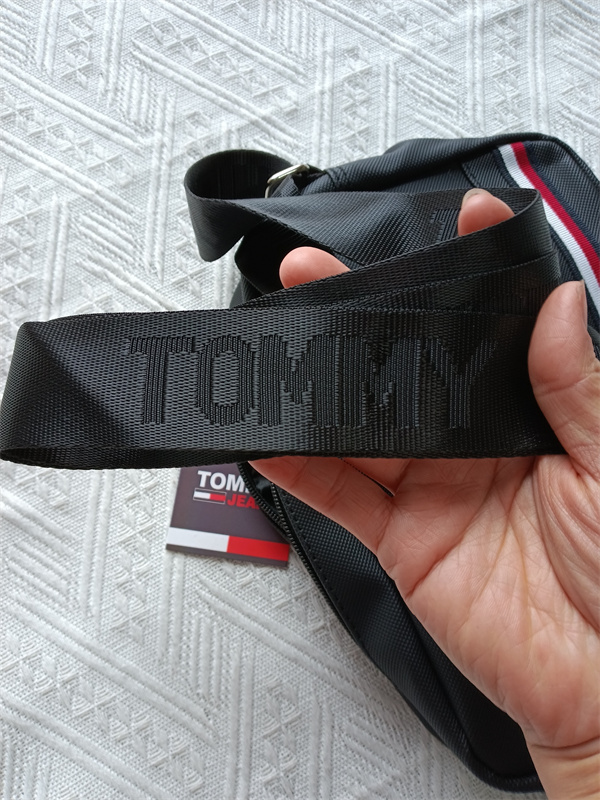 Video MR511-MR512 Tommy Hilfiger Business package gallery
