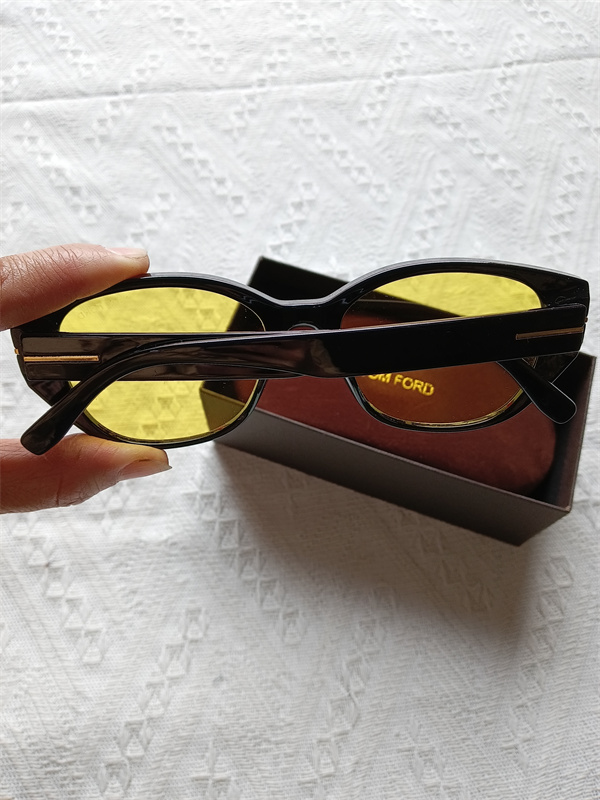 Video YA3358-YA3361 TOM FORO Glasses 4188 gallery