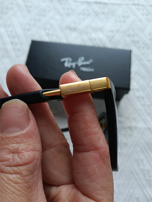 Video YJ4228-YJ4235 Ray Ban sunglasses 4433 gallery