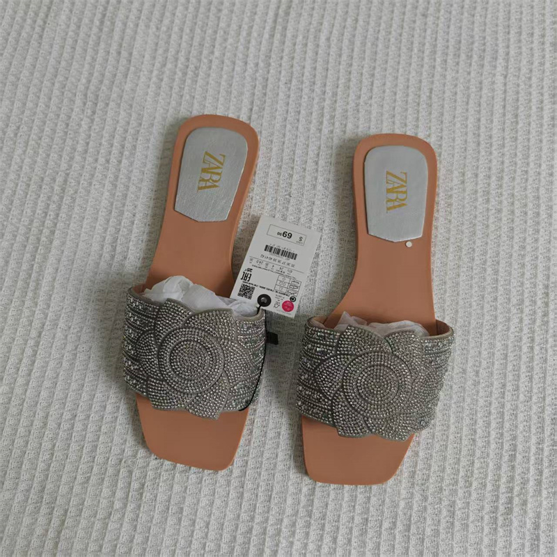 X145-X147  ZARA  slippers gallery