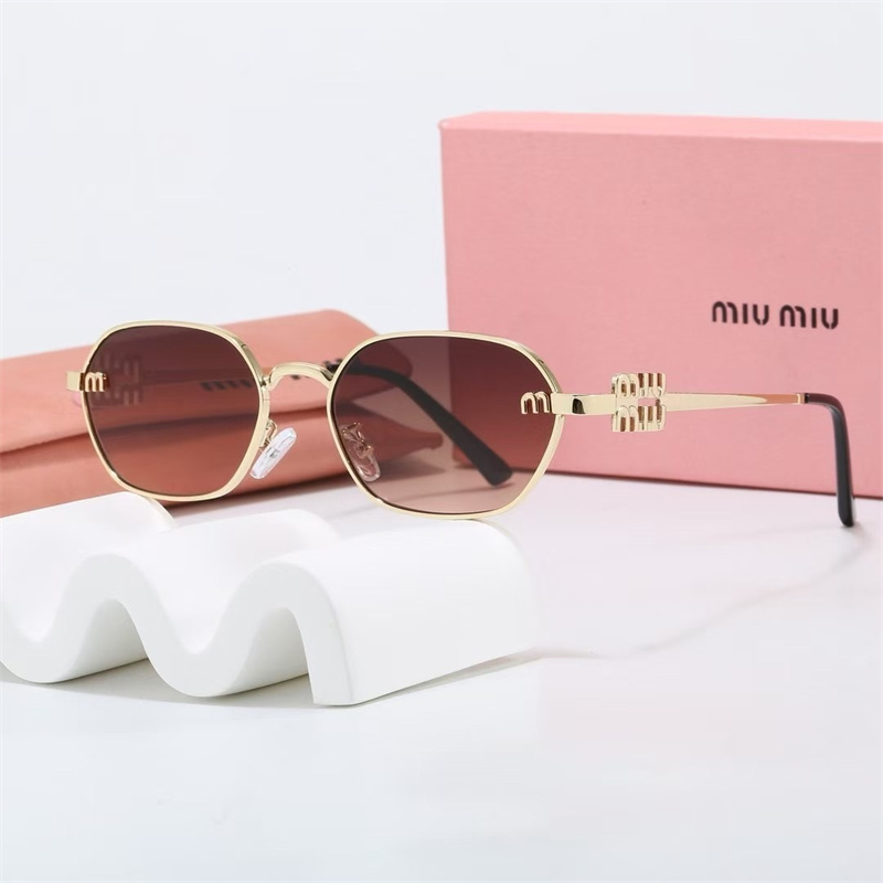 YJ4714-YJ4720   MIUMIU  153717 gallery