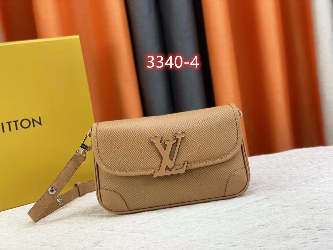 60  L  V BAG gallery