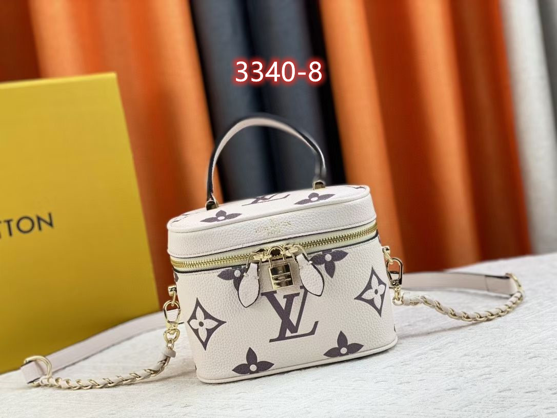 60  L  V BAG gallery