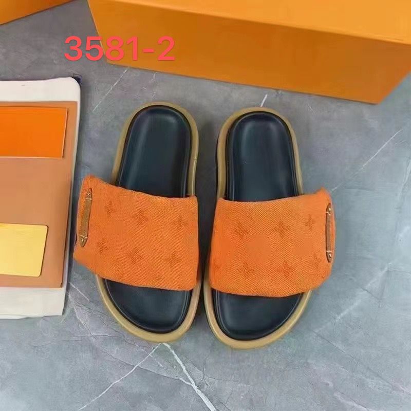 60  L  v  SHOES 35-44 gallery