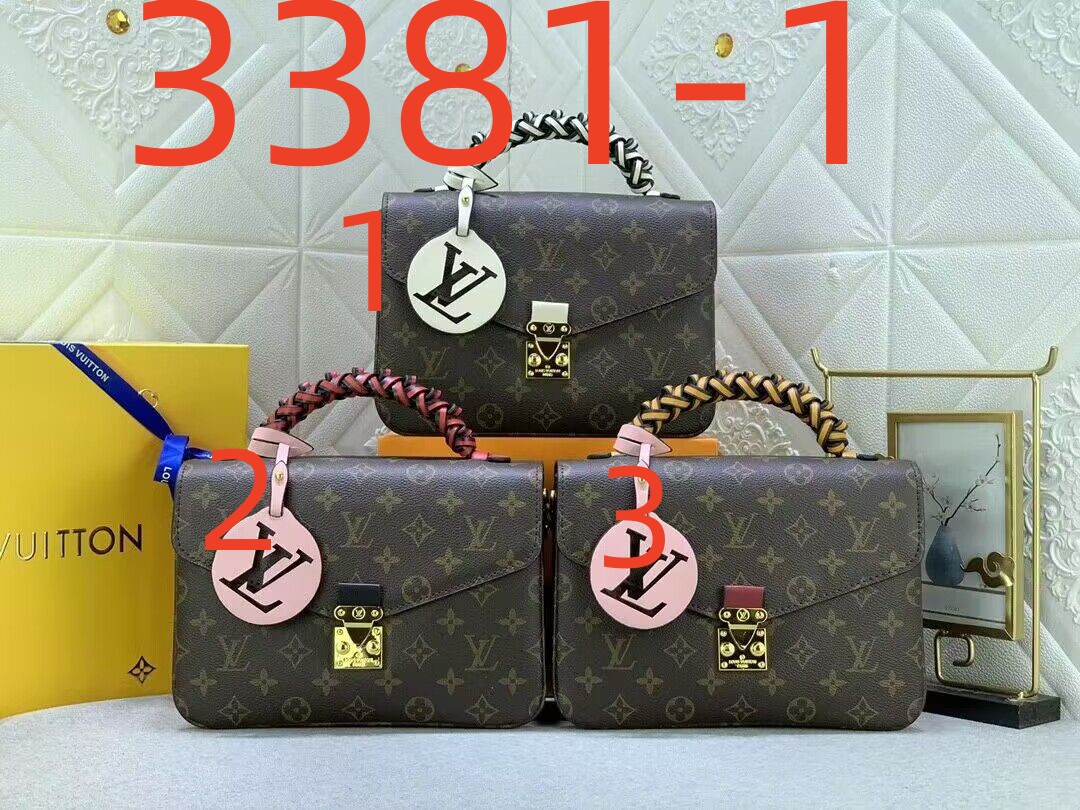 60 L  V  BAG gallery