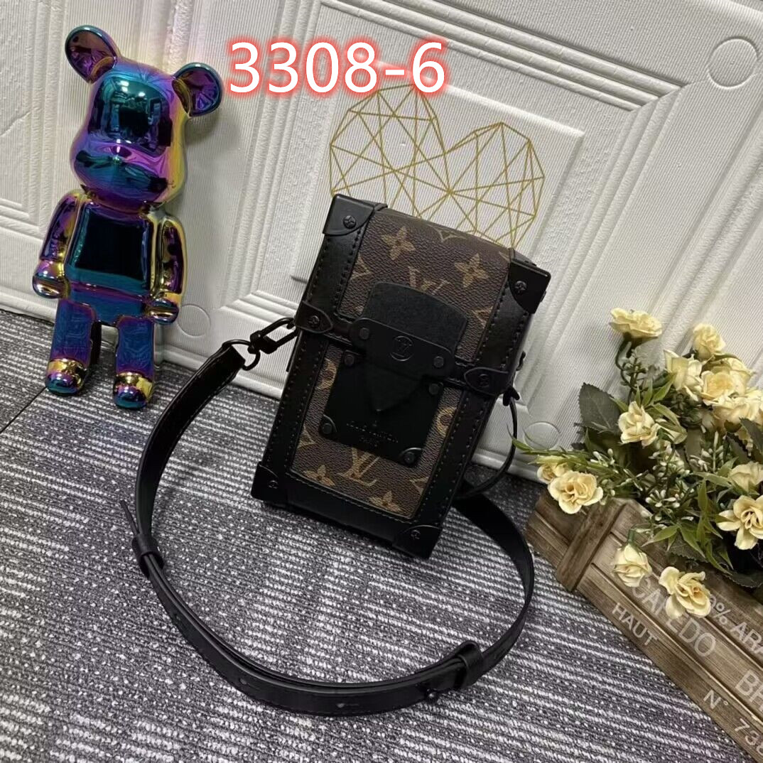 60 L  V  BAG gallery