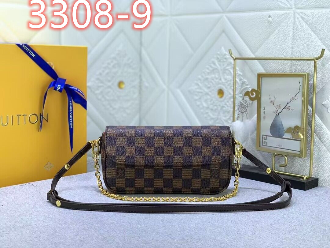 60 L  V  BAG gallery