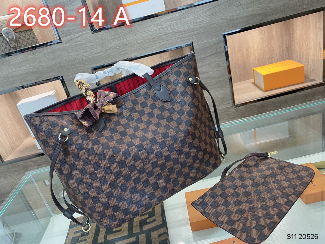 65  L  V  BAG gallery