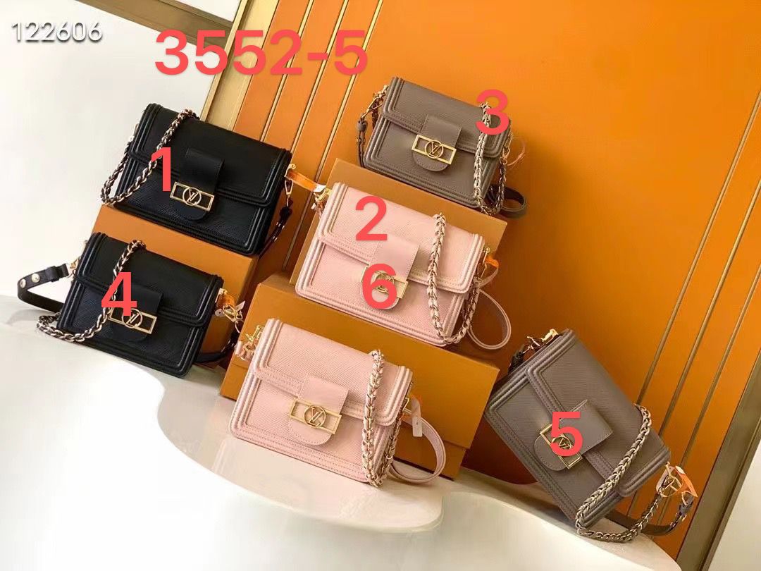 65 L  V  BAG gallery