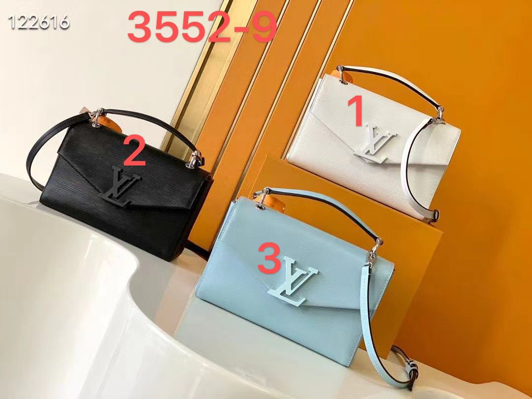 65 L  V  BAG gallery