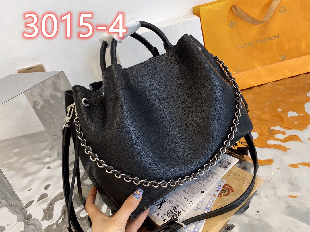 70  L  V  BAG gallery