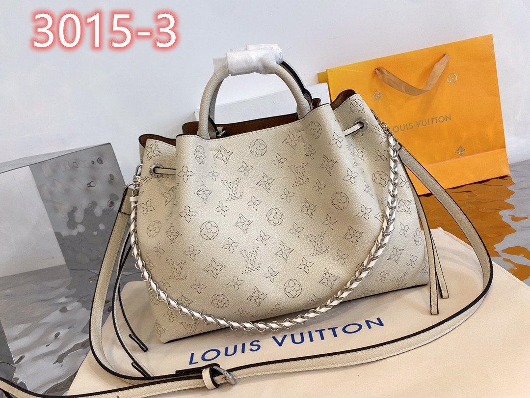 70  L  V  BAG gallery