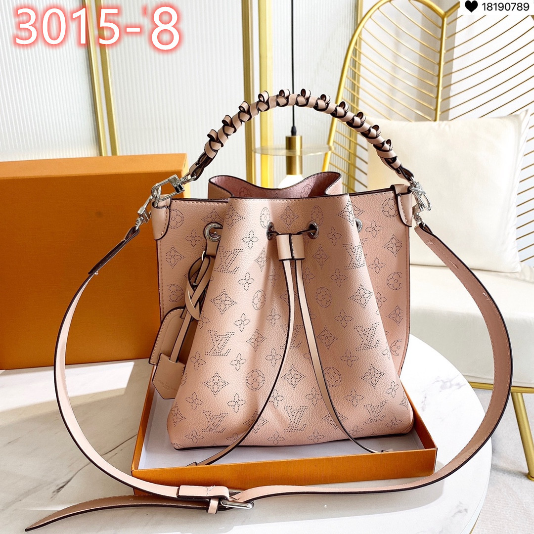 70  L  V  BAG gallery