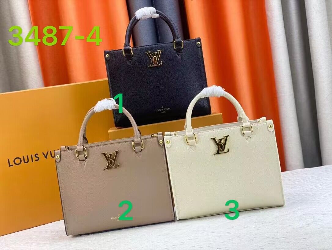 70  L  V  BAG gallery