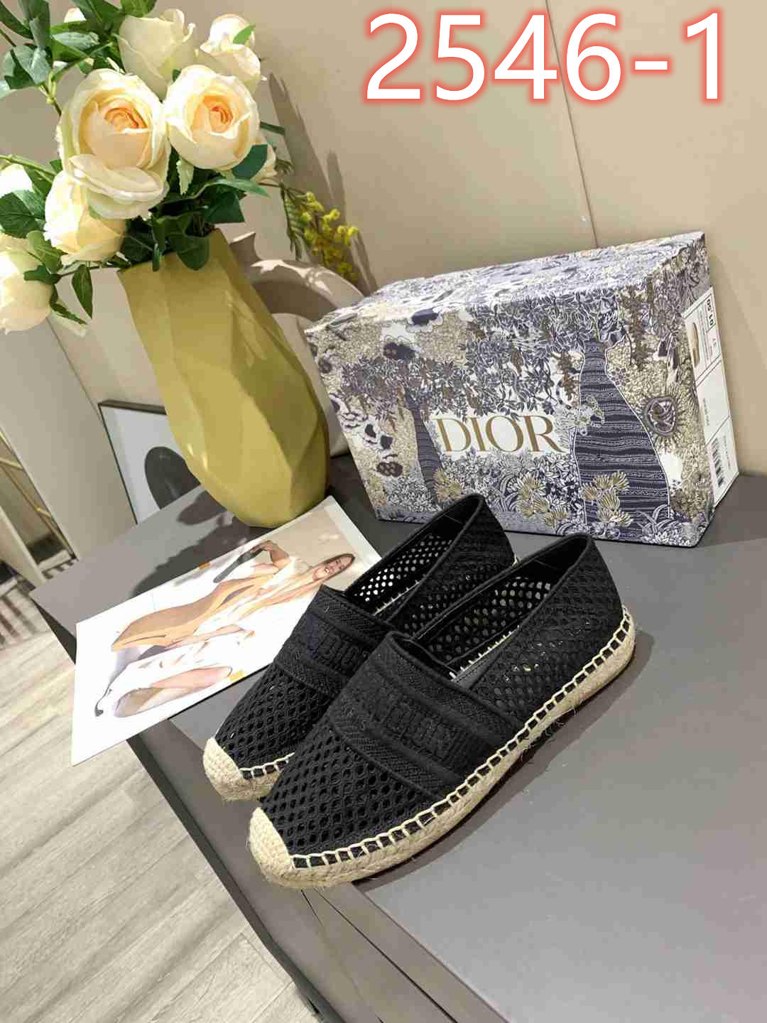 70 DIO SHIOES 35-42 gallery