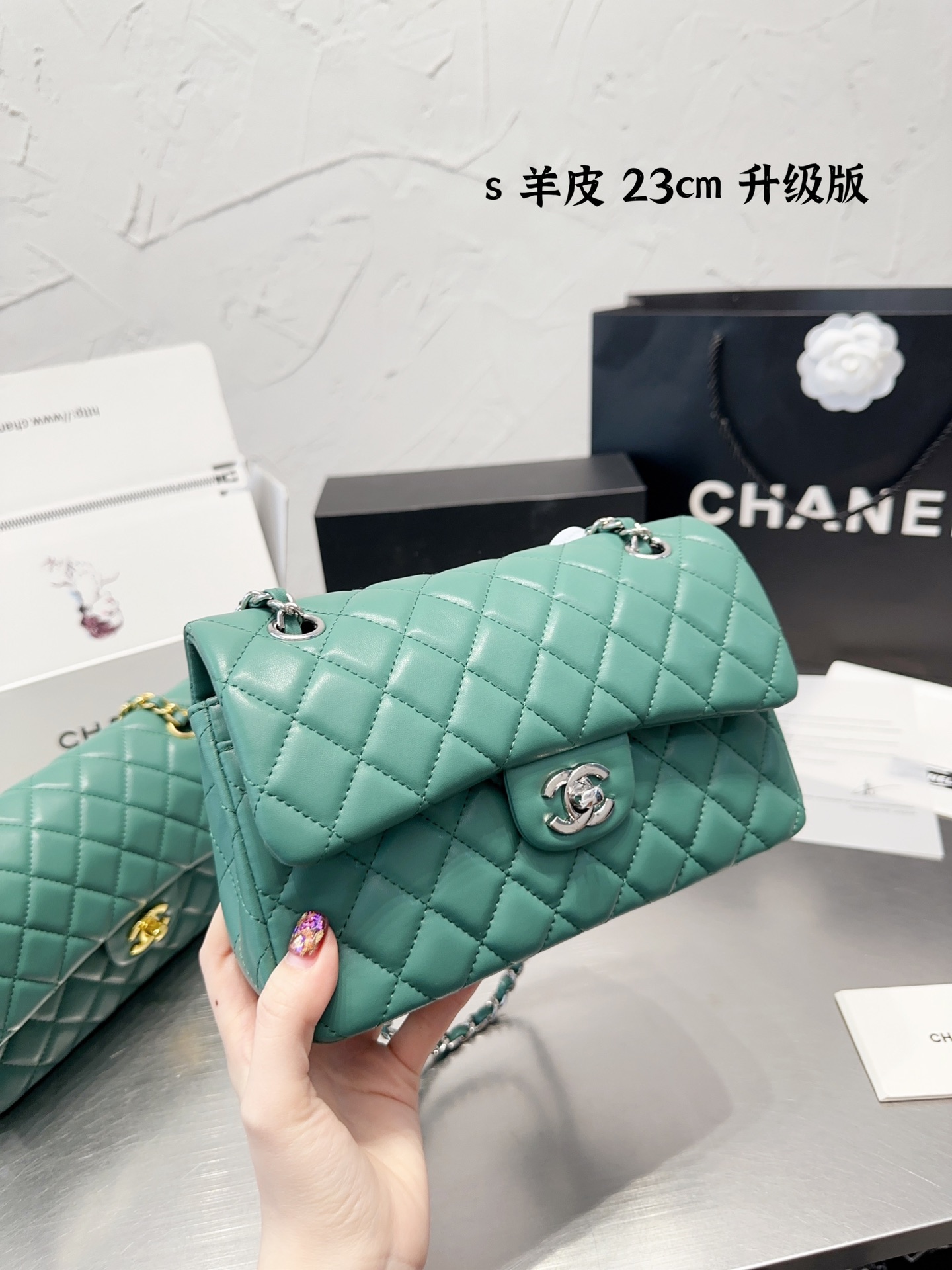 00107-CHANEL-36.99$ gallery