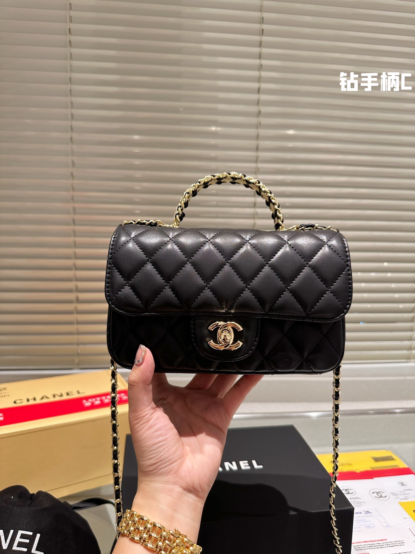 20120-chanel- 36.99$ gallery