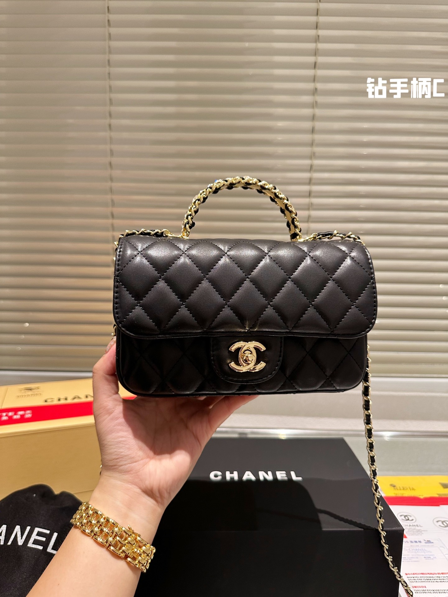 20120-chanel- 36.99$ gallery