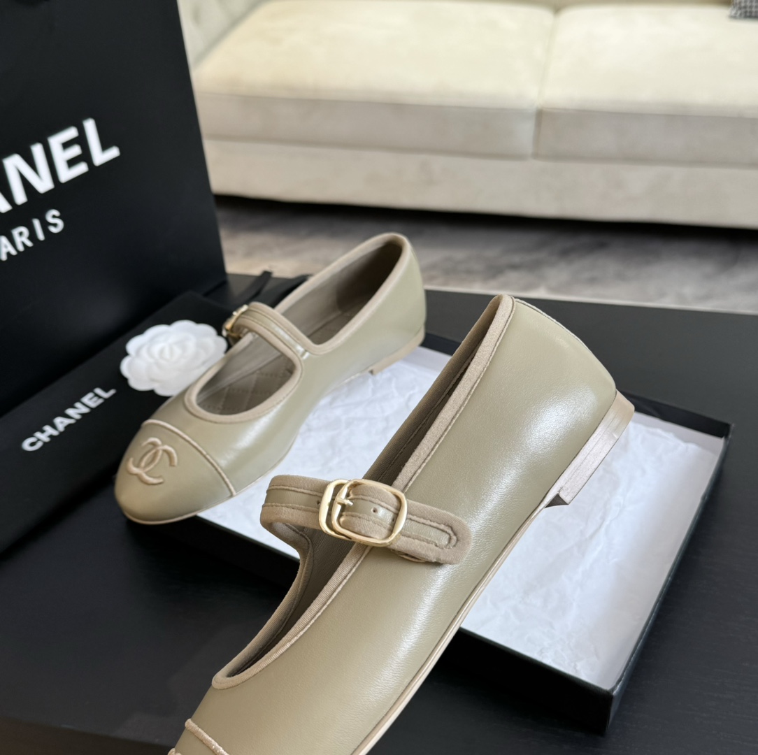 23125-Chanel-36.99$ gallery