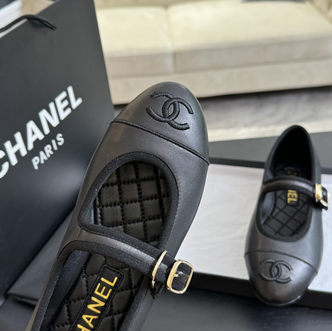 23125-Chanel-36.99$ gallery