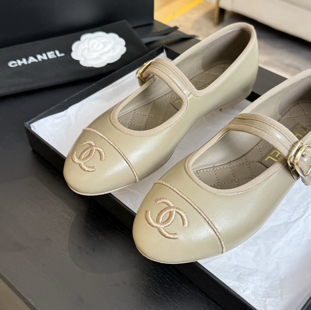 23125-Chanel-36.99$ gallery