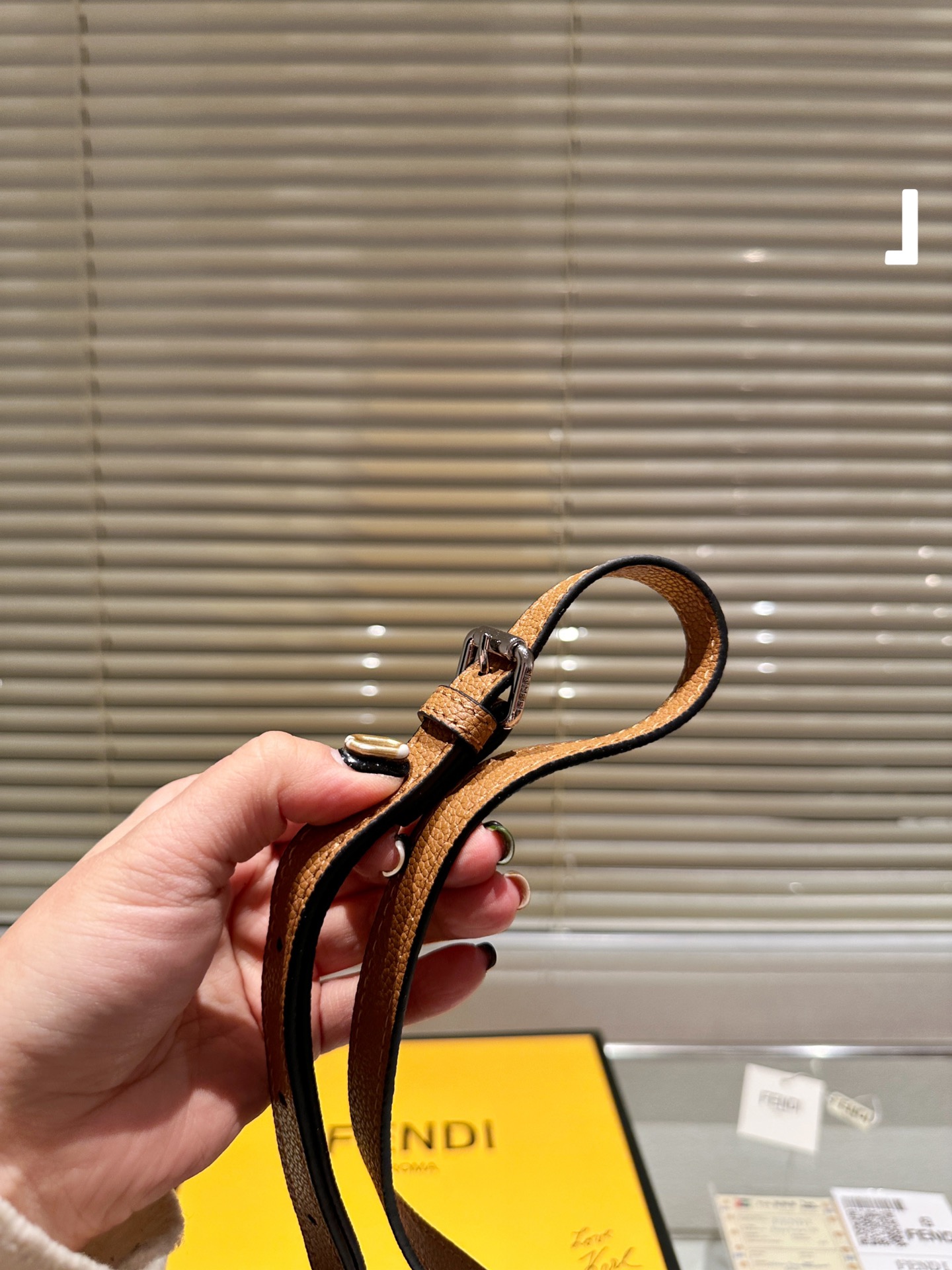 23174-FENDI-36.99$ gallery