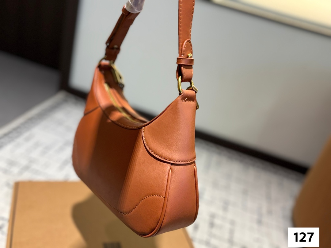 26045-Gucci-36.99$ gallery