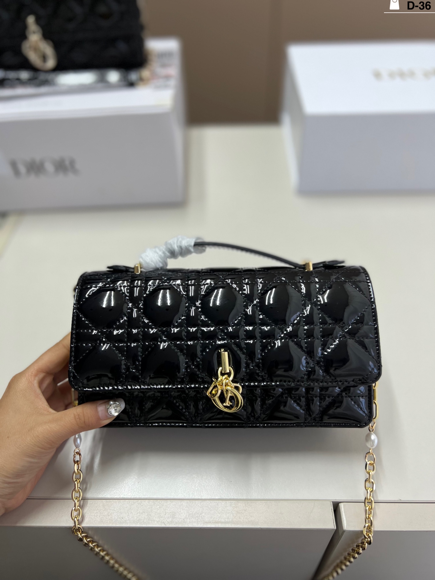 26048-DIOR-36.99$ gallery