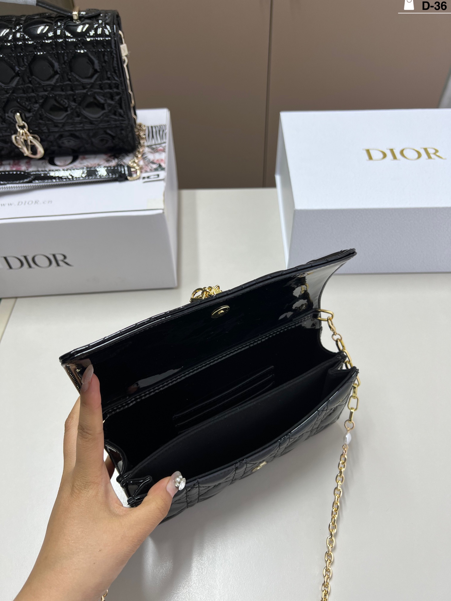 26048-DIOR-36.99$ gallery