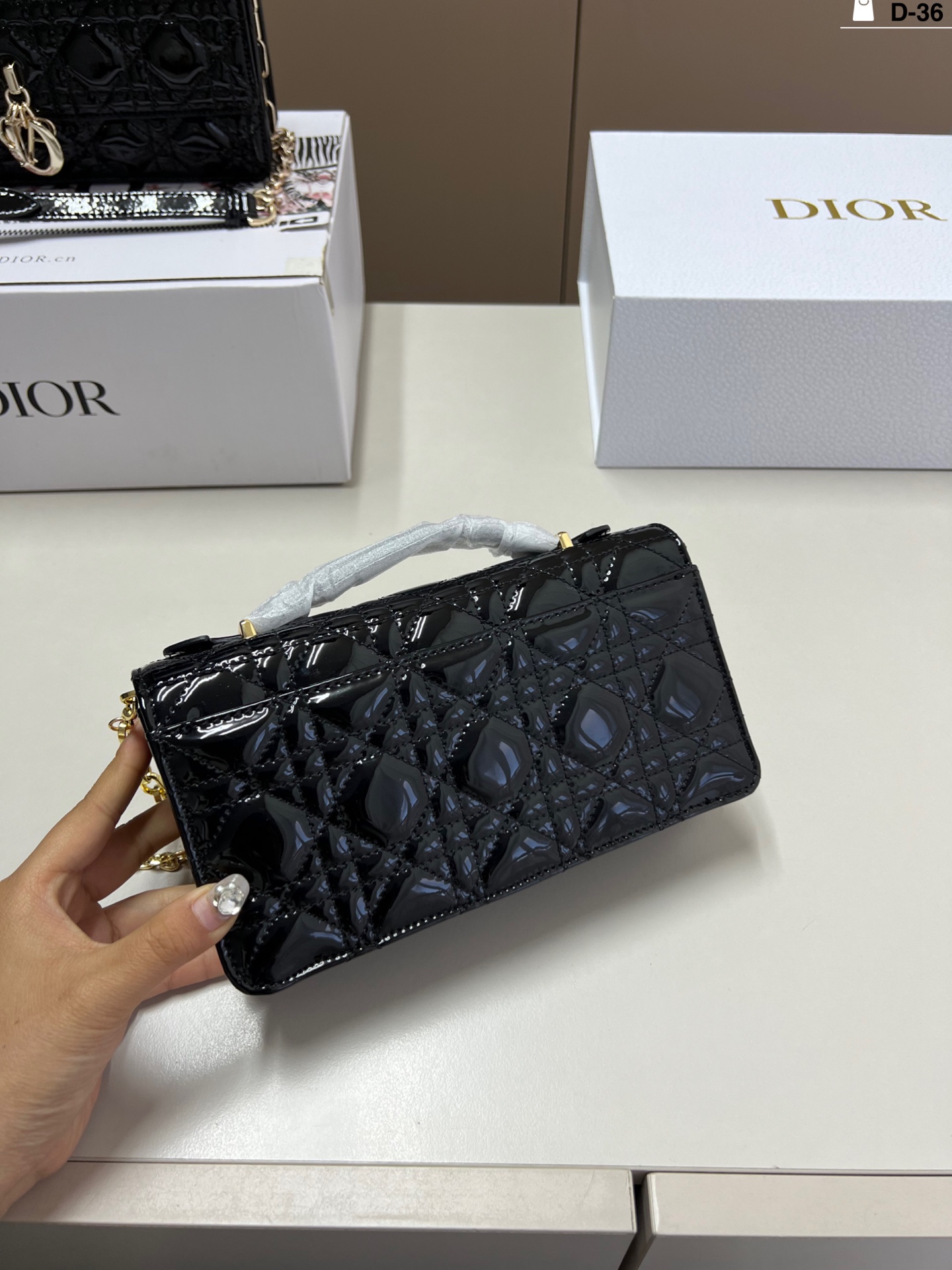 26048-DIOR-36.99$ gallery