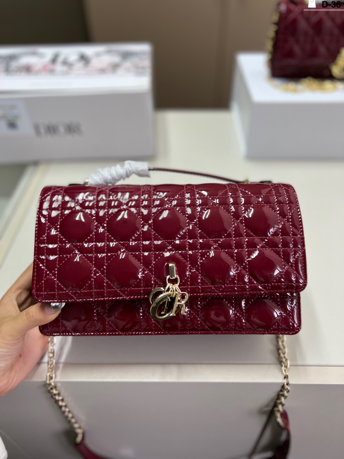 26048-DIOR-36.99$ gallery