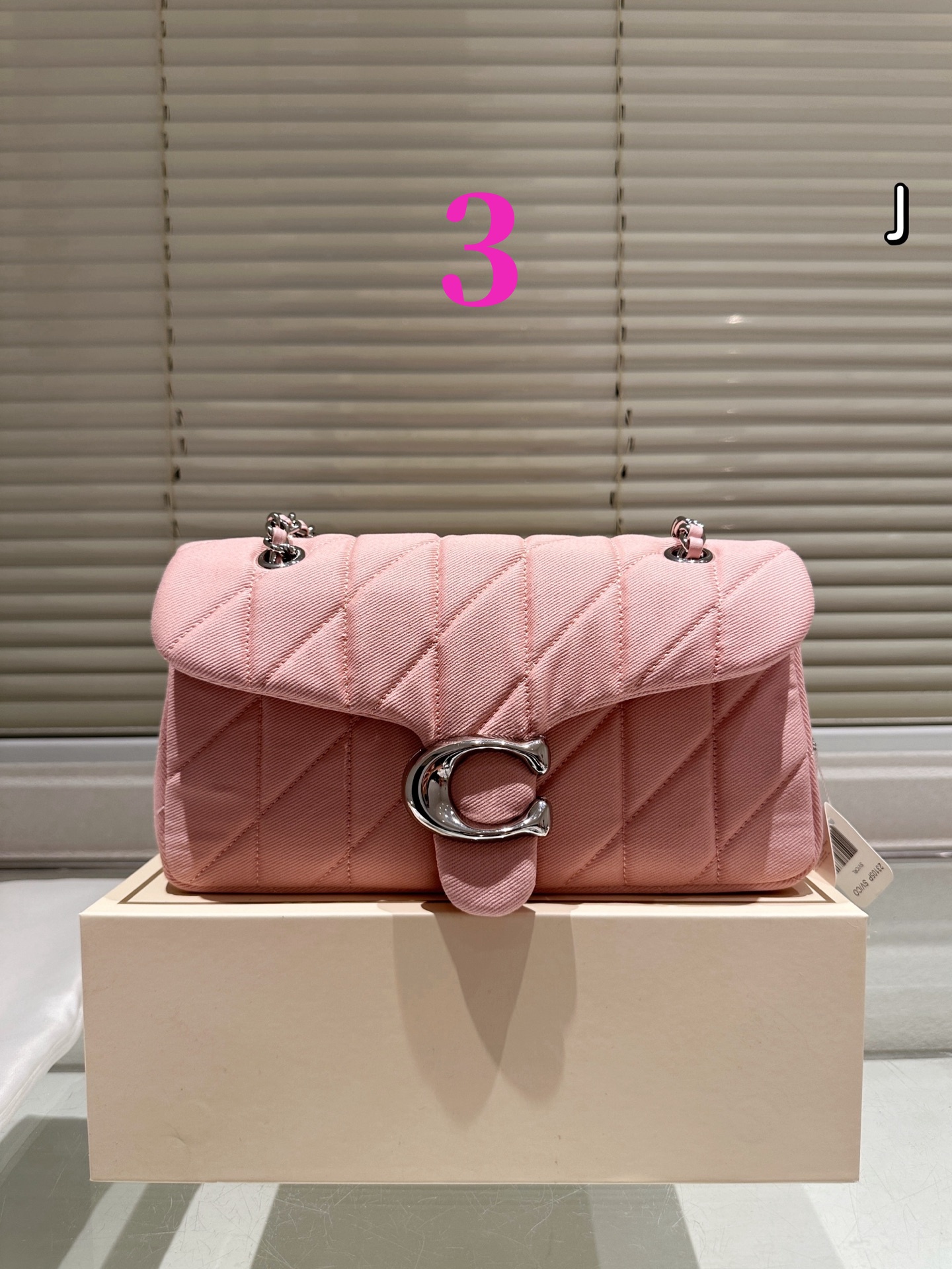 26064-COACH-36.99$ gallery