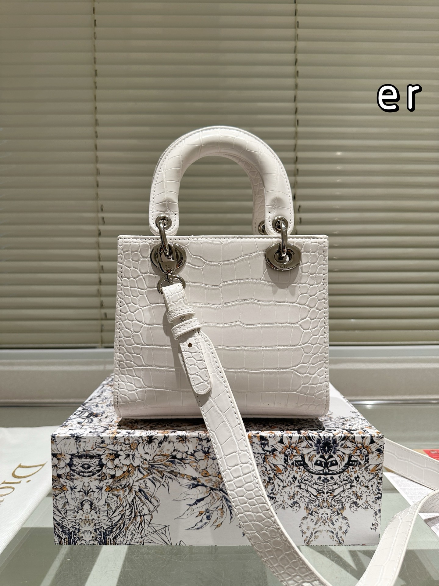 26066-dior-36.99$ gallery