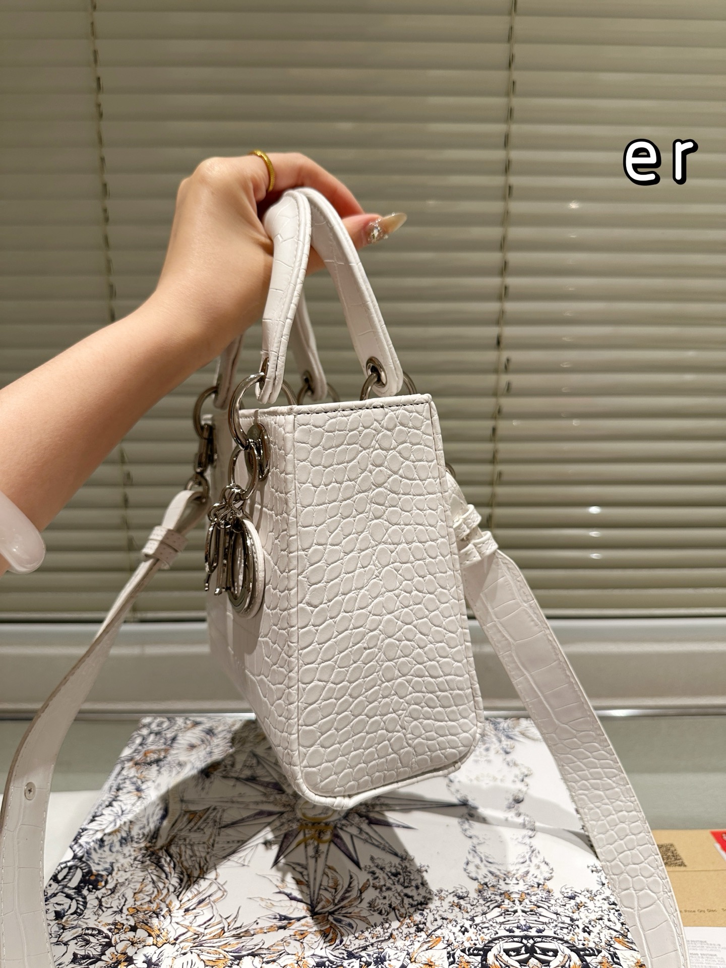 26066-dior-36.99$ gallery