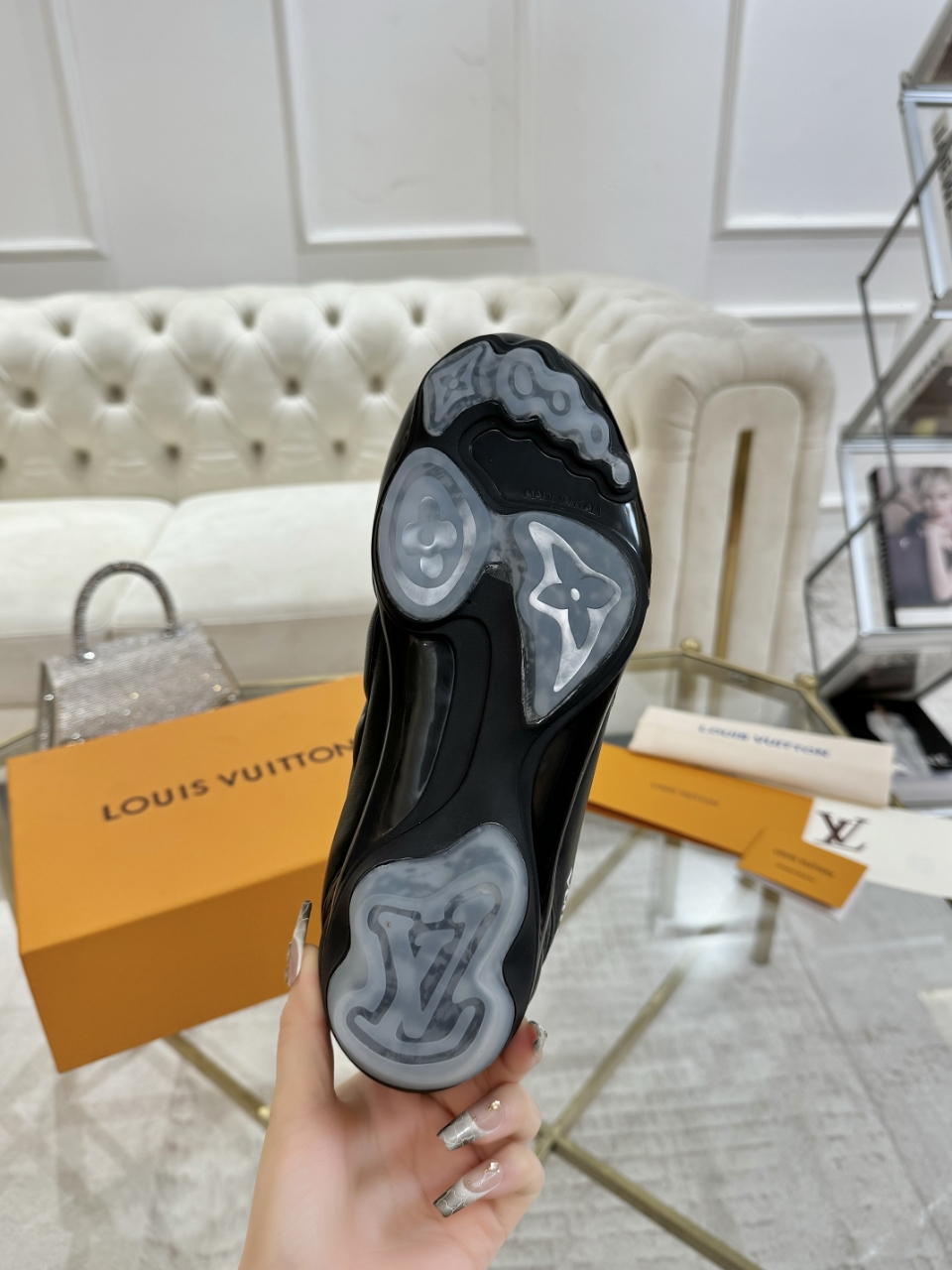 26070-LV-49.99$ gallery