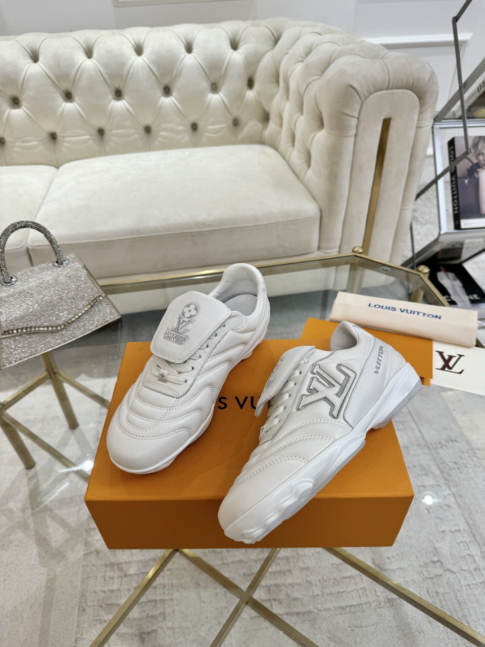 26070-LV-49.99$ gallery