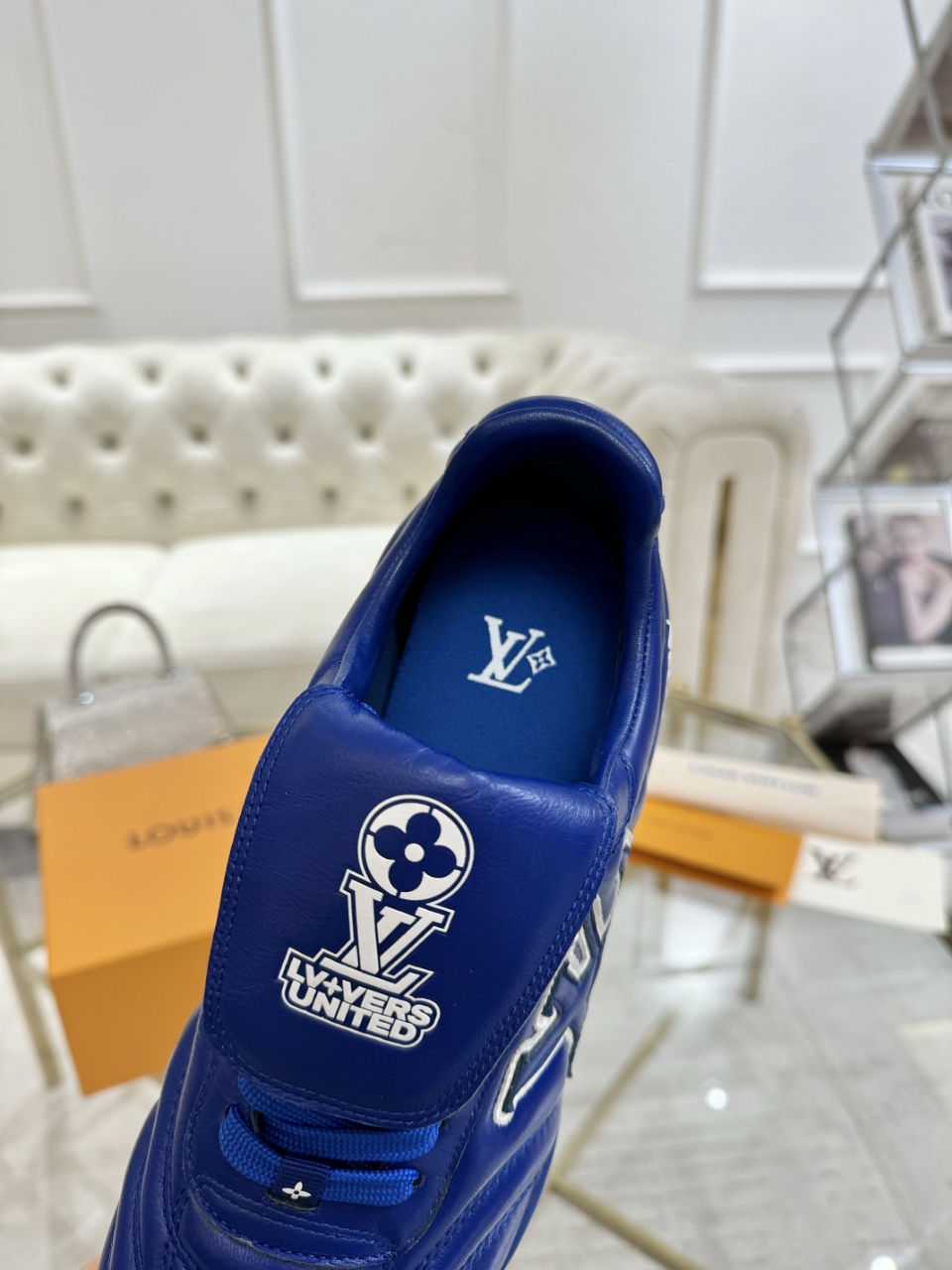 26070-LV-49.99$ gallery