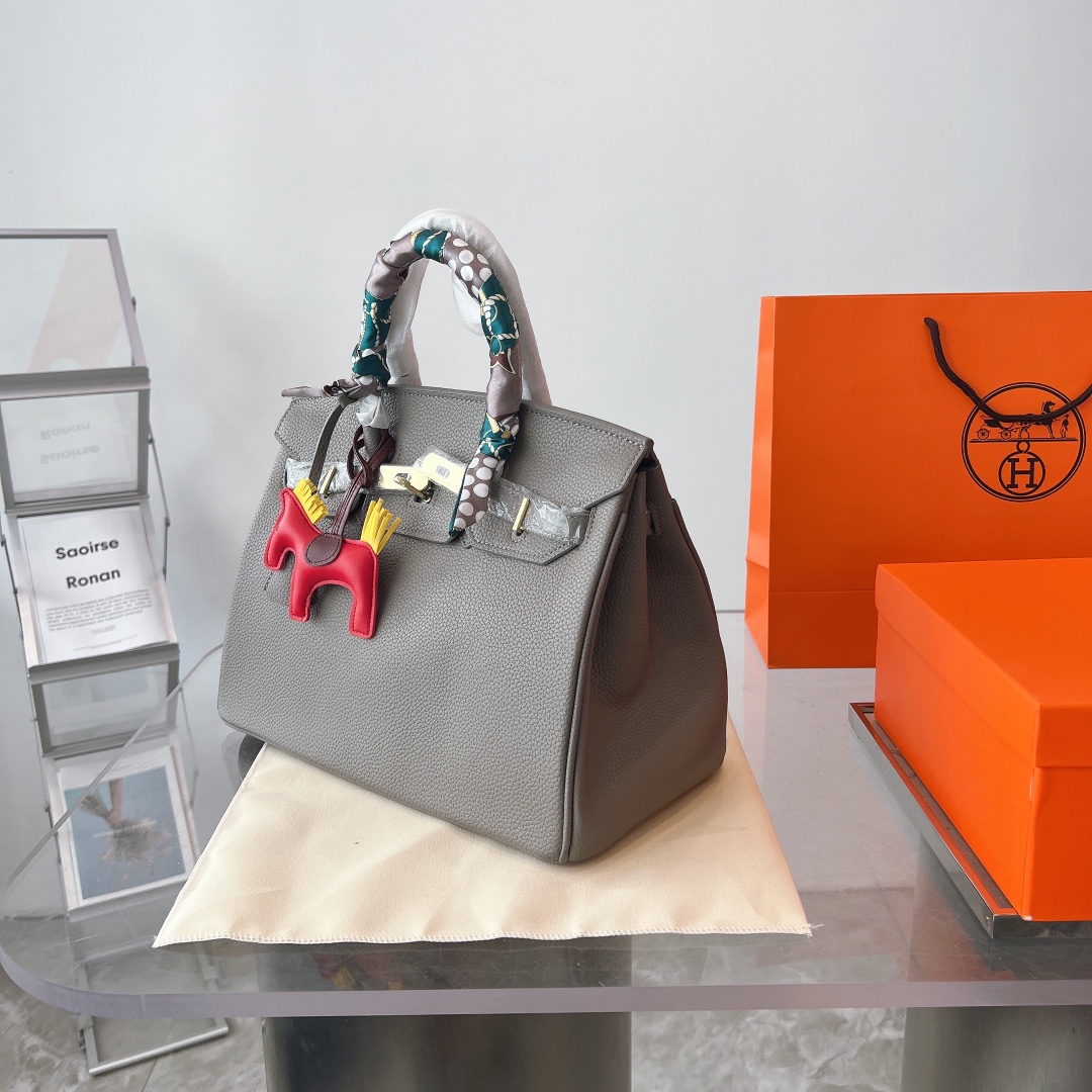 3555-Hermes-36.99$ gallery