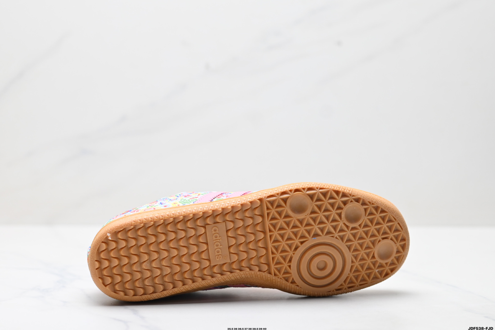 7000-Adidas-29.99$ gallery