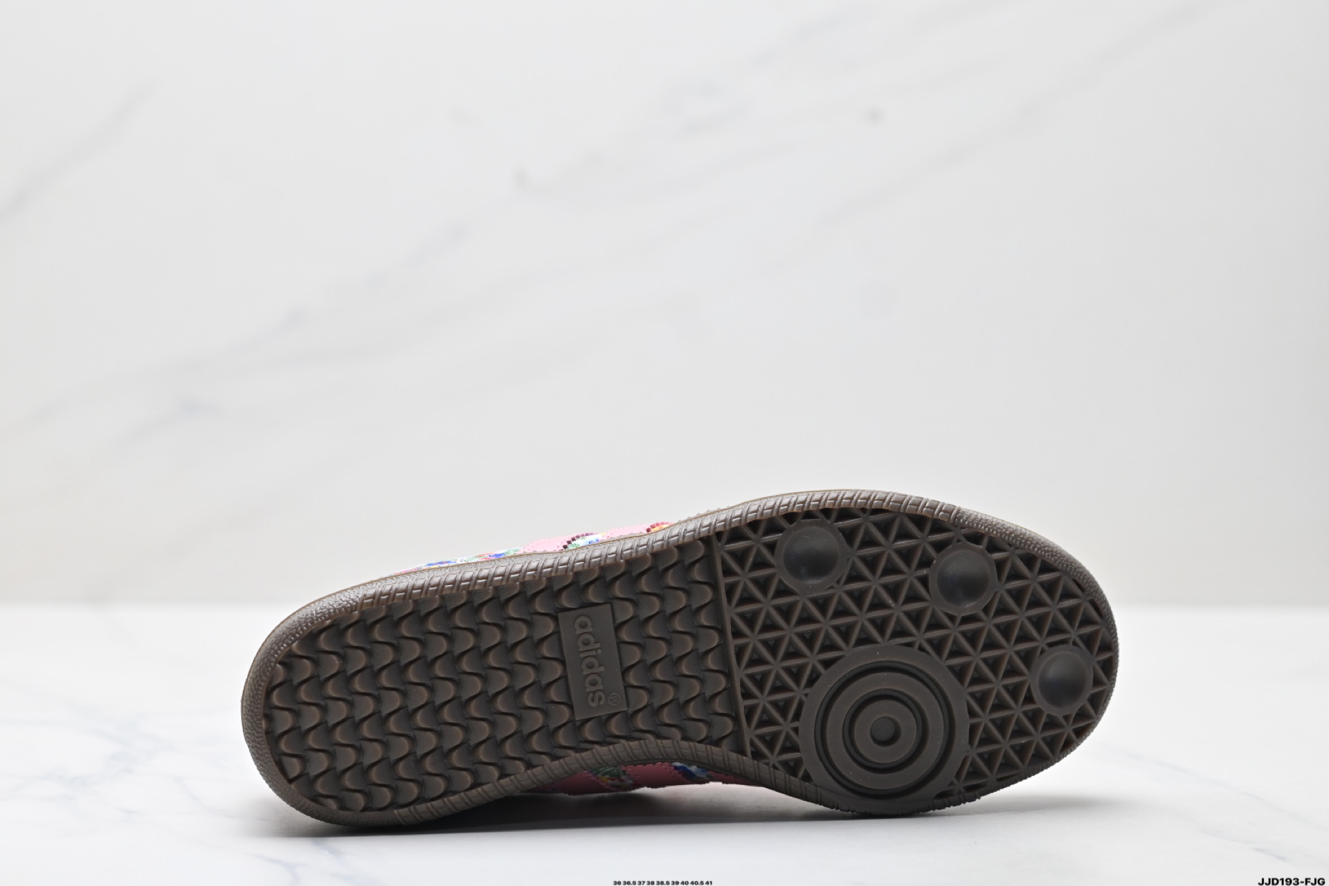 7001-Adidas-29.99$ gallery