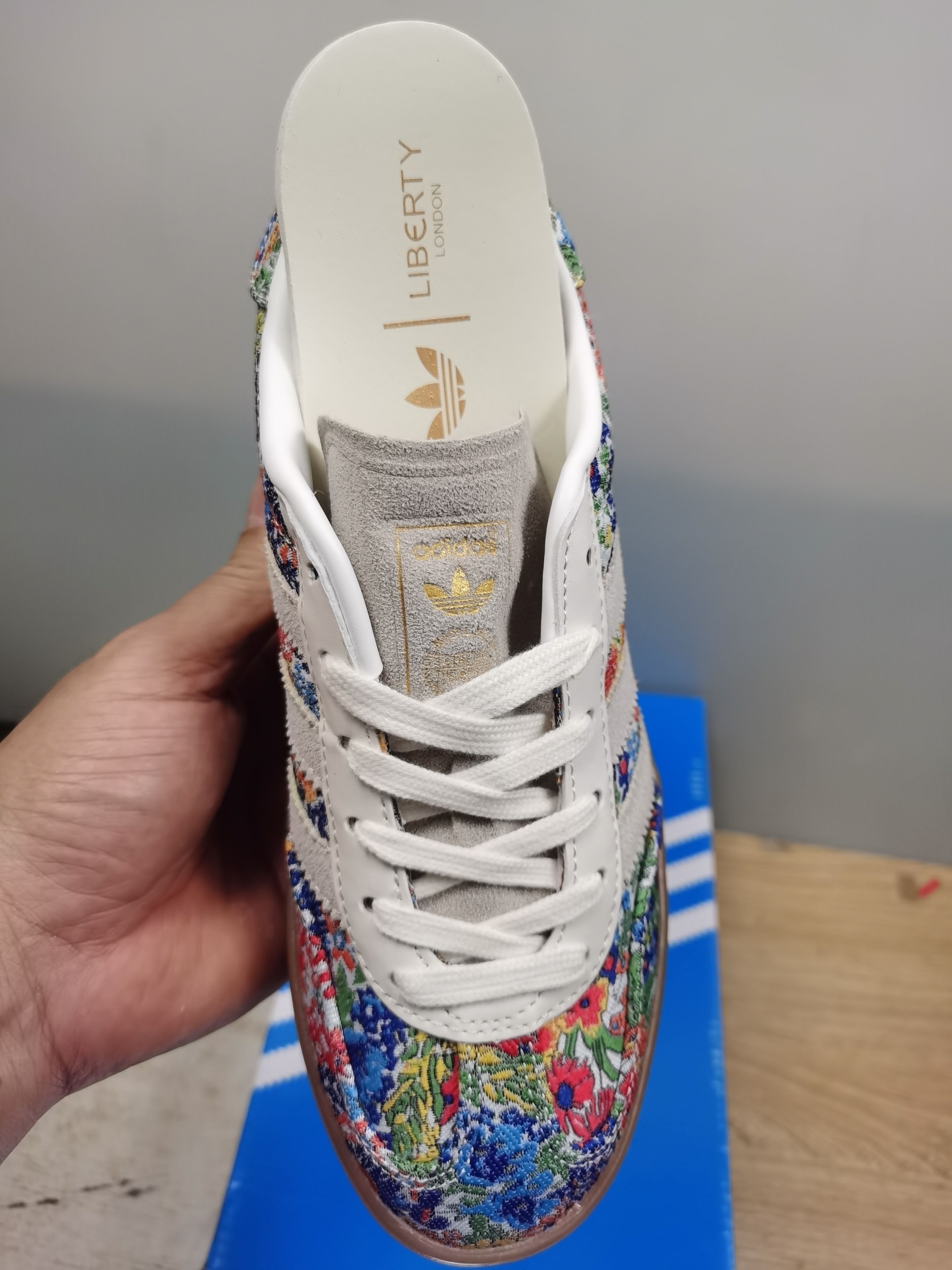 7003--Adidas-29.99$ gallery