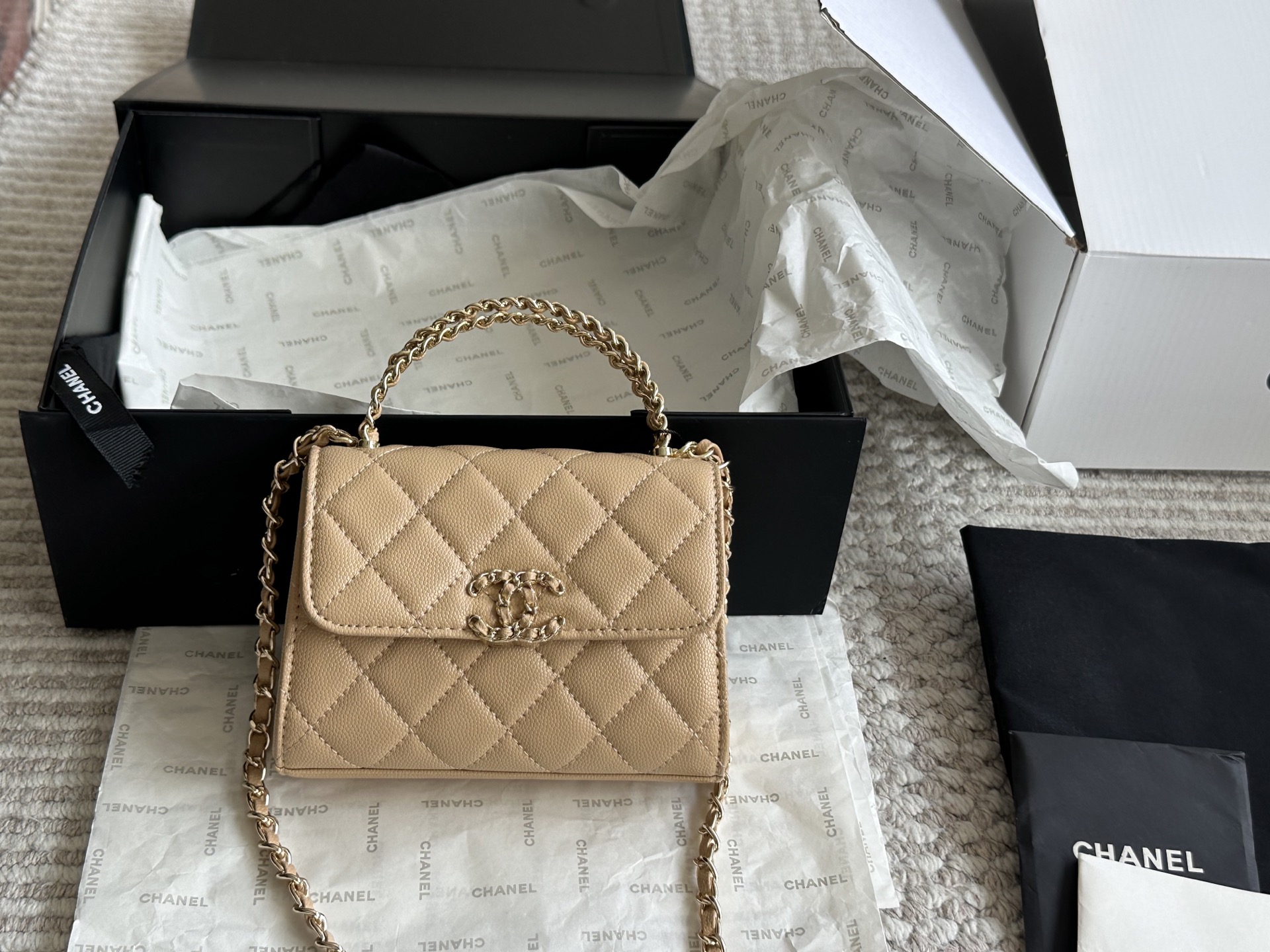 90171-CHANEL-36.99$ gallery