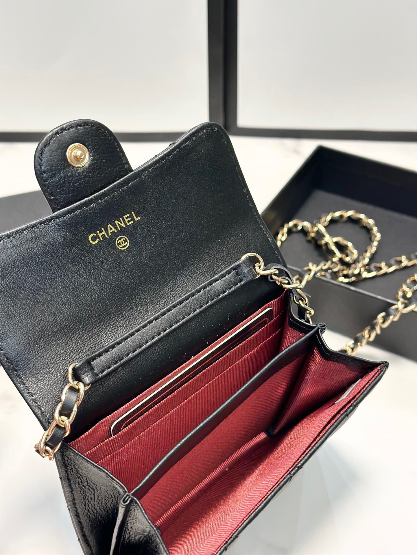 90177-CHANEL-36.99$ gallery
