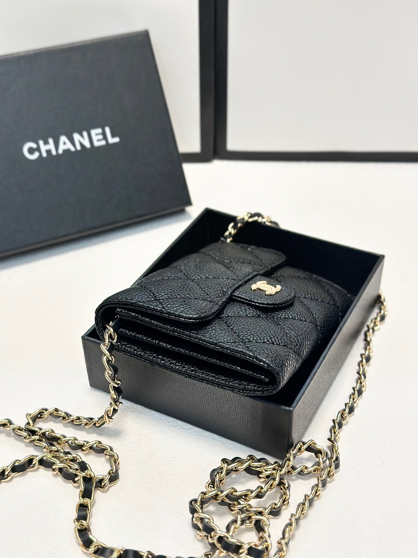 90177-CHANEL-36.99$ gallery