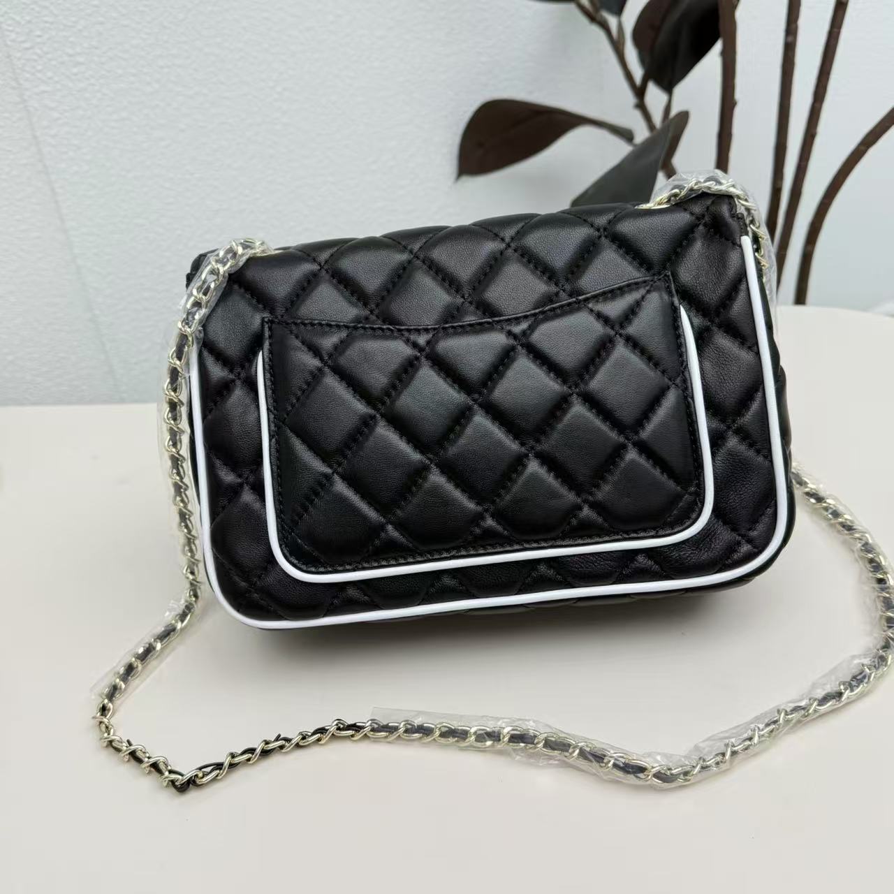 90214-CHANEL-36.99$ gallery