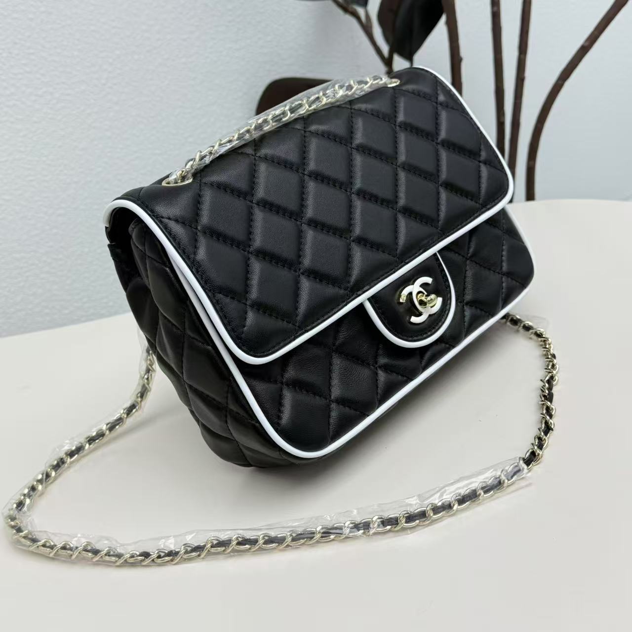 90214-CHANEL-36.99$ gallery