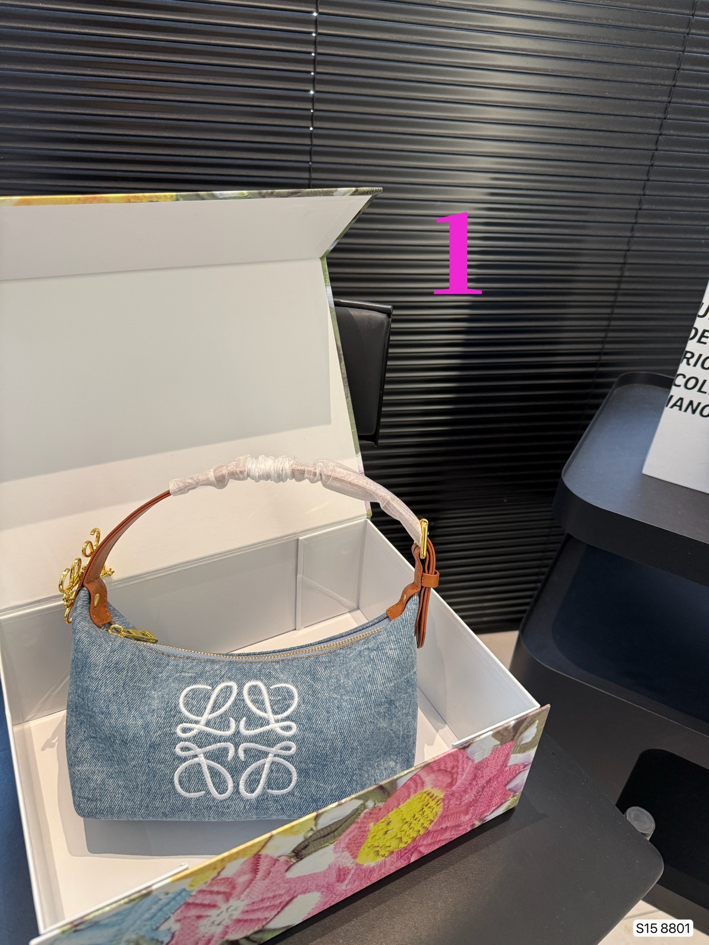 90215-Loewe-36.99$ gallery