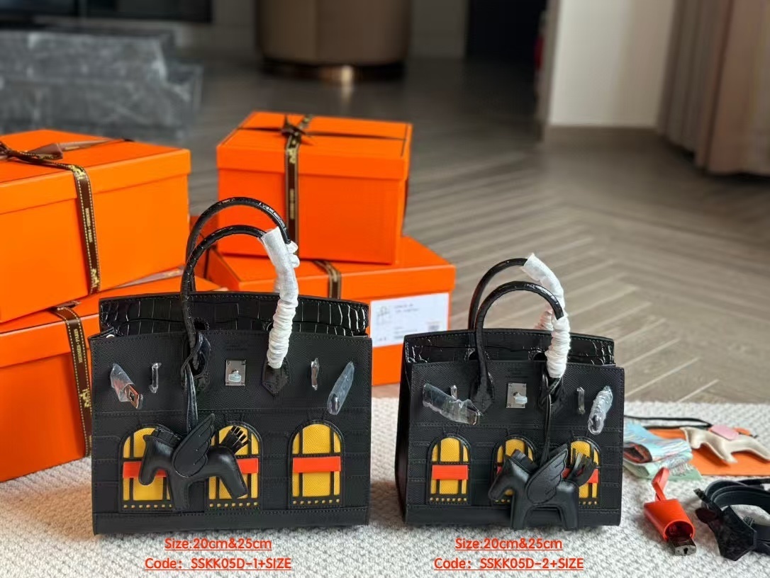 HERMES $162 gallery